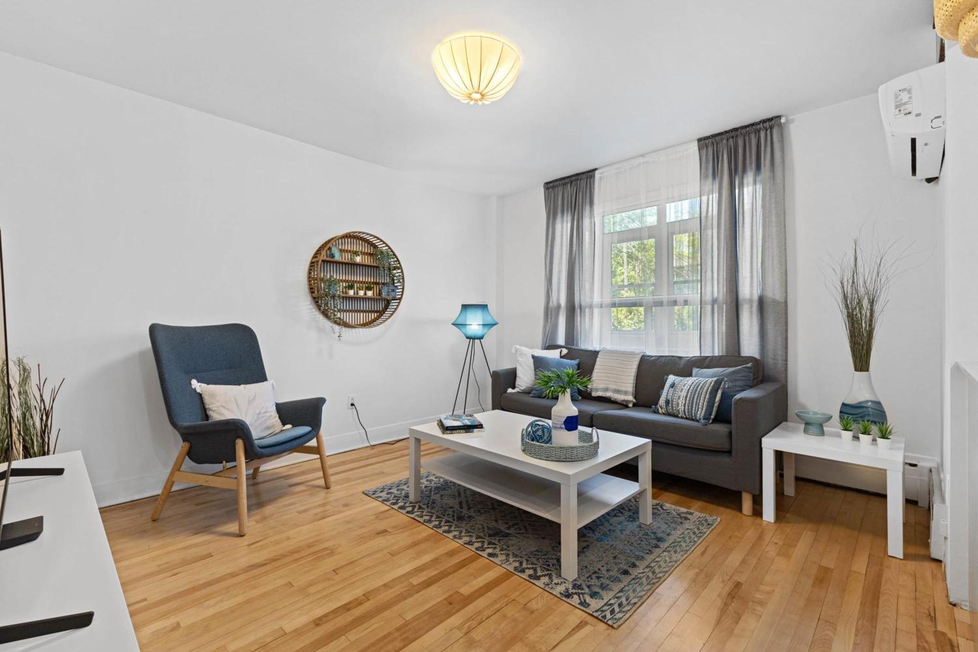 Large Beautiful 2Br Apartment Fully Equipped 蒙特利尔 外观 照片